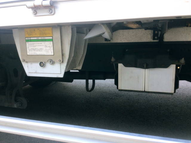 日野レンジャーアルミウイング中型（4t）[写真21]