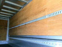 日野レンジャーアルミウイング中型（4t）[写真09]