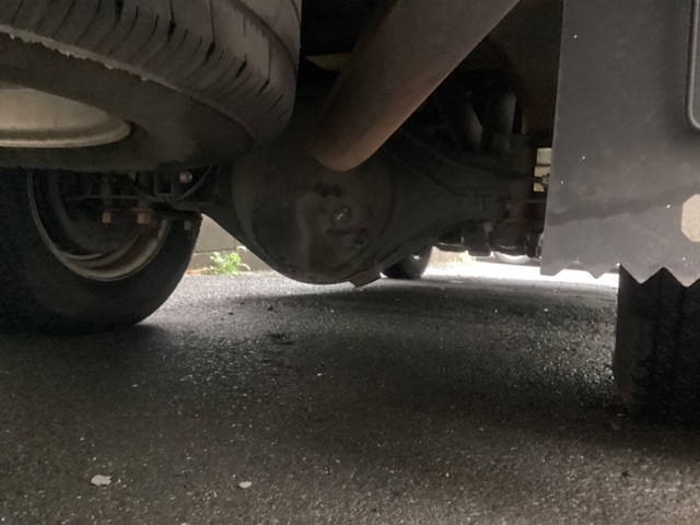 いすゞエルフ平ボディ小型（2t・3t）[写真10]