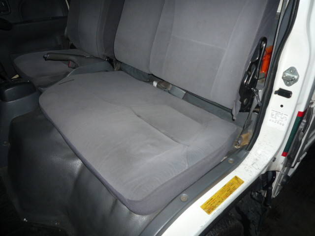 いすゞエルフ平ボディ小型（2t・3t）[写真08]