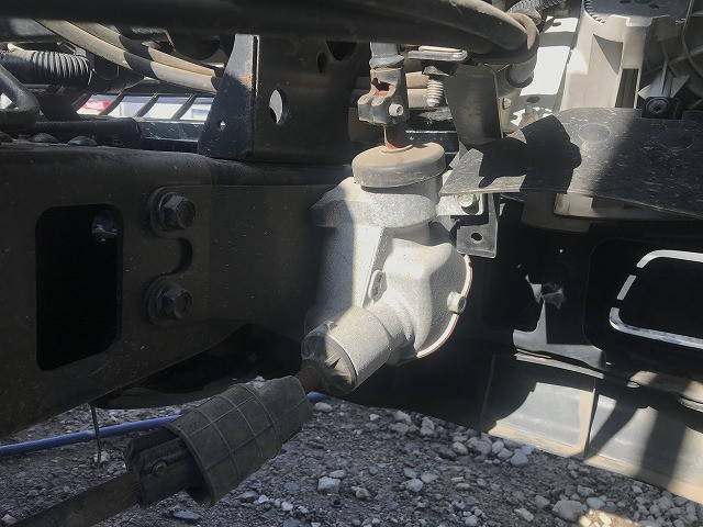 いすゞエルフ平ボディ小型（2t・3t）[写真16]