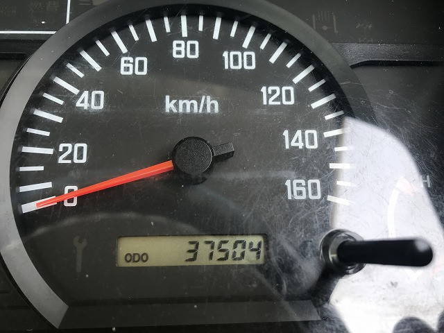 いすゞエルフ平ボディ小型（2t・3t）[写真19]