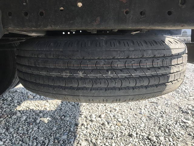 いすゞエルフ平ボディ小型（2t・3t）[写真27]