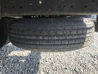 いすゞエルフ平ボディ小型（2t・3t）[写真27]