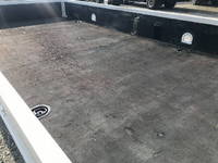 いすゞエルフ平ボディ小型（2t・3t）[写真31]