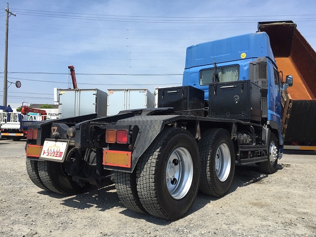 日野プロフィアトレーラーヘッド（トラクターヘッド）大型（10t）[写真02]