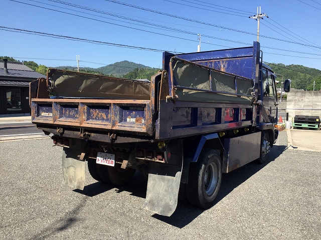 UDトラックスコンドルダンプ中型（4t）[写真02]