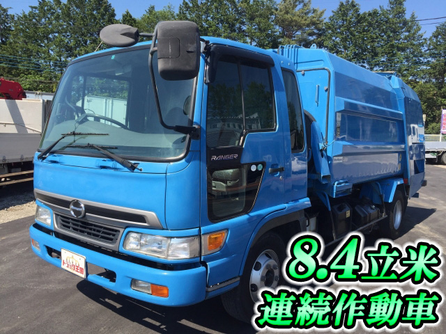 日野レンジャーパッカー車（塵芥車）中型（4t）[写真01]