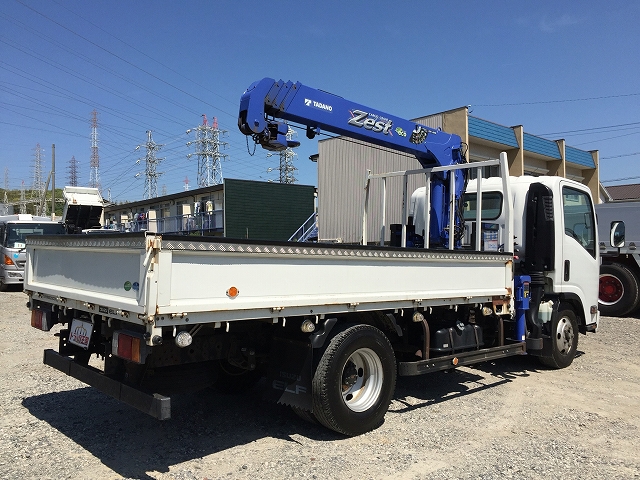 いすゞエルフクレーン4段小型（2t・3t）[写真02]