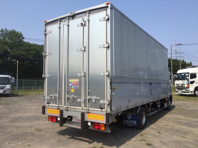 日野レンジャーアルミウイング中型（4t）[写真02]