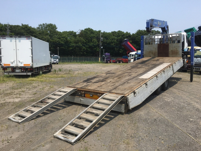 日野レンジャーセルフクレーン5段増トン（6t・8t）[写真02]