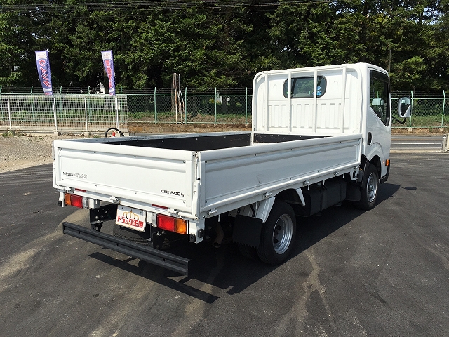 日産アトラス平ボディ小型（2t・3t）[写真02]