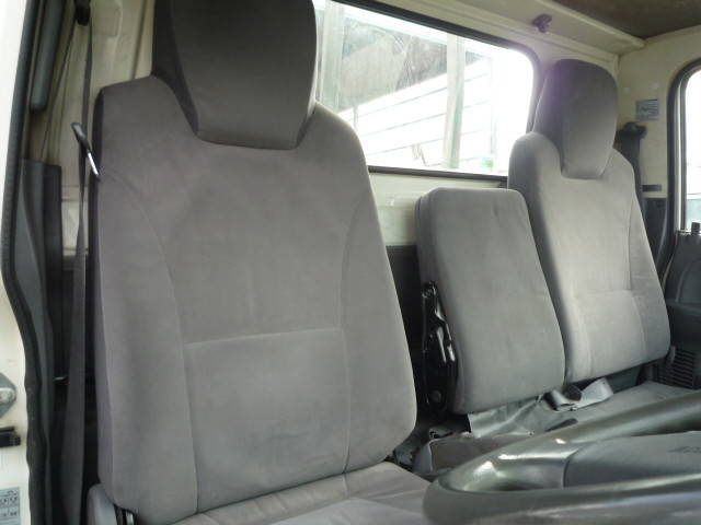 いすゞエルフ平ボディ小型（2t・3t）[写真12]