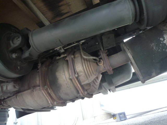 いすゞエルフ平ボディ小型（2t・3t）[写真28]