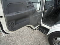 いすゞエルフ平ボディ小型（2t・3t）[写真09]