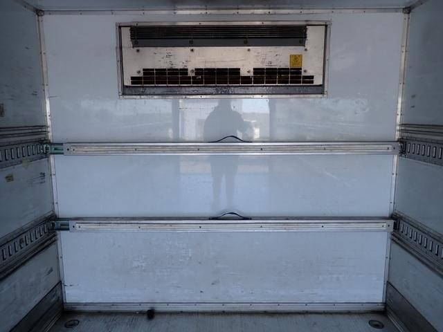 日野レンジャー冷凍車（冷蔵車）中型（4t）[写真15]