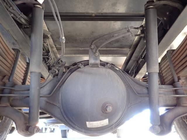 日野レンジャー冷凍車（冷蔵車）中型（4t）[写真23]