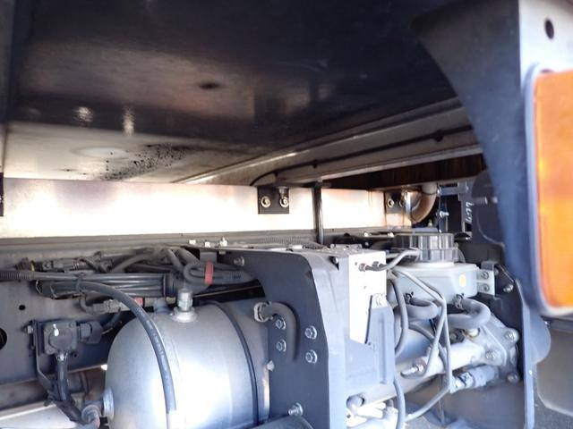 日野レンジャー冷凍車（冷蔵車）中型（4t）[写真09]