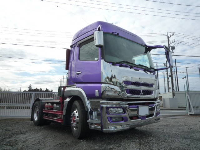 三菱ふそうスーパーグレートトレーラーヘッド（トラクターヘッド）大型（10t）[写真01]