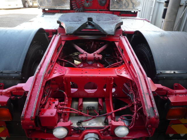 三菱ふそうスーパーグレートトレーラーヘッド（トラクターヘッド）大型（10t）[写真18]