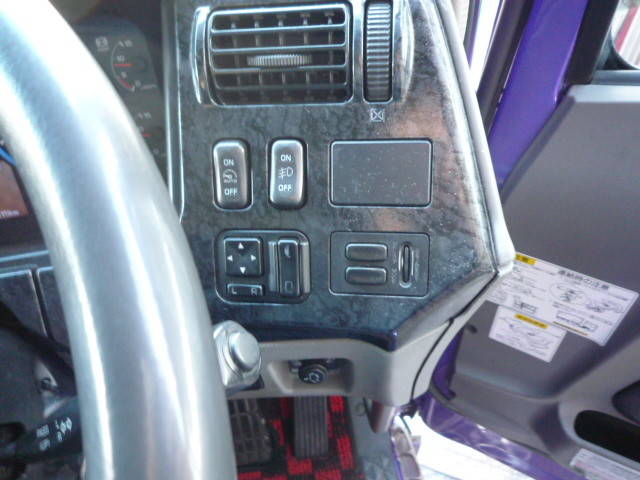 三菱ふそうスーパーグレートトレーラーヘッド（トラクターヘッド）大型（10t）[写真24]