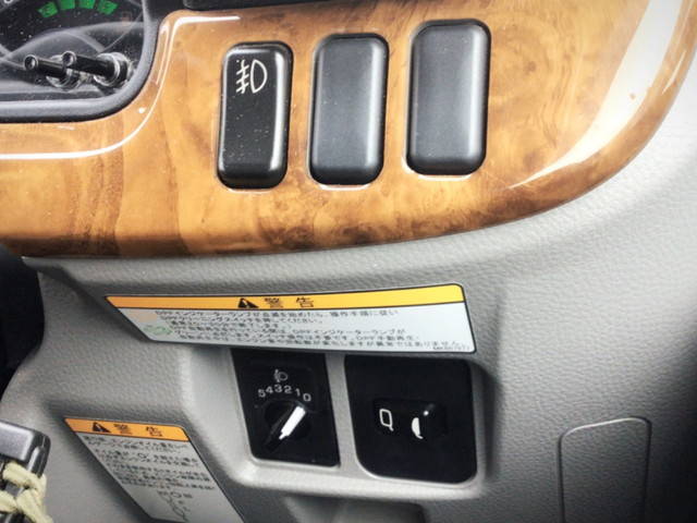 三菱ふそうキャンターその他の形状小型（2t・3t）[写真30]