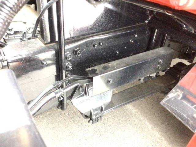 三菱ふそうスーパーグレートセルフクレーン4段大型（10t）[写真20]