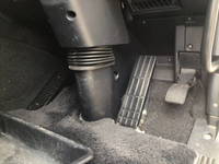 三菱ふそうスーパーグレートセルフクレーン4段大型（10t）[写真35]