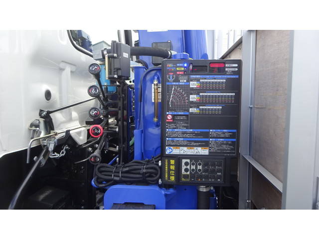 日野レンジャークレーン4段増トン（6t・8t）[写真14]