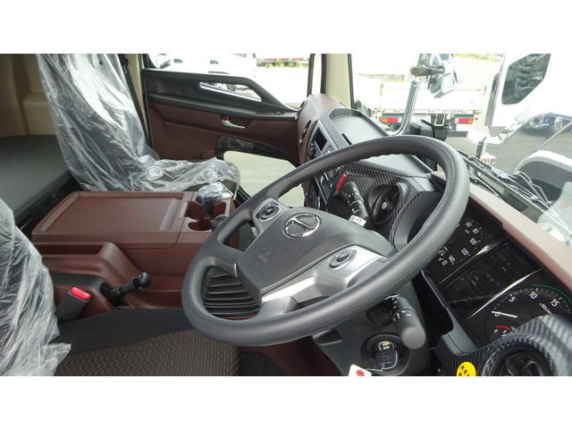 日野レンジャークレーン4段増トン（6t・8t）[写真05]