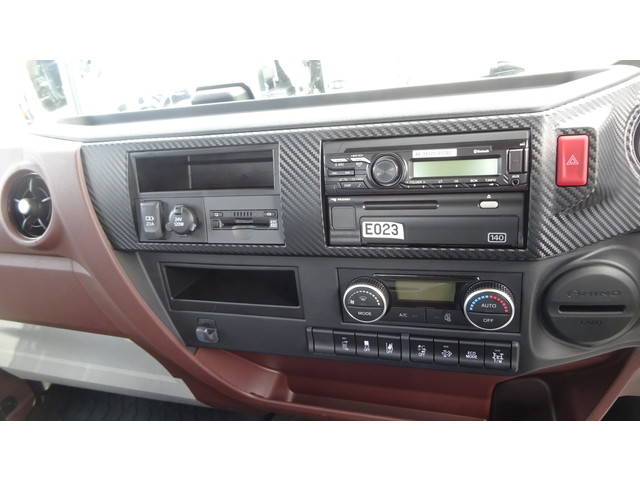 日野レンジャークレーン4段増トン（6t・8t）[写真08]