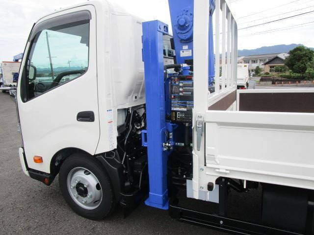 日野デュトロセルフクレーン4段小型（2t・3t）[写真09]