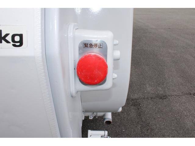 いすゞエルフパッカー車（塵芥車）小型（2t・3t）[写真24]