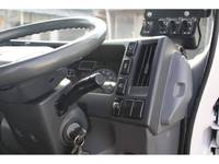 いすゞエルフパッカー車（塵芥車）小型（2t・3t）[写真35]