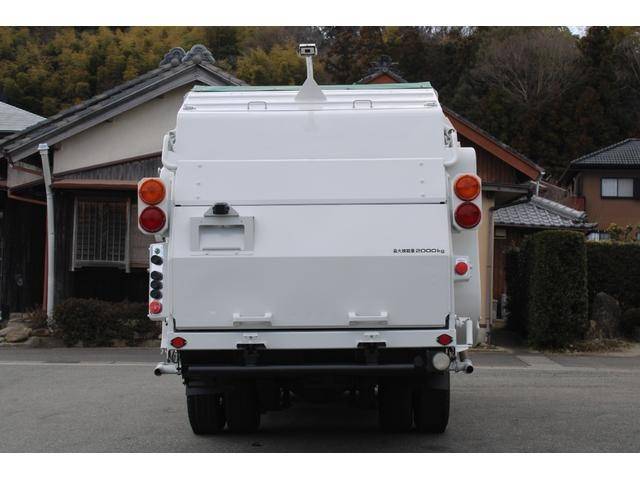 いすゞエルフパッカー車（塵芥車）小型（2t・3t）[写真06]