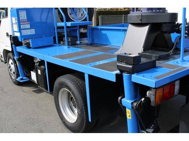 いすゞエルフ高所作業車小型（2t・3t）[写真10]