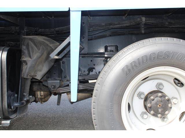 いすゞエルフ高所作業車小型（2t・3t）[写真18]