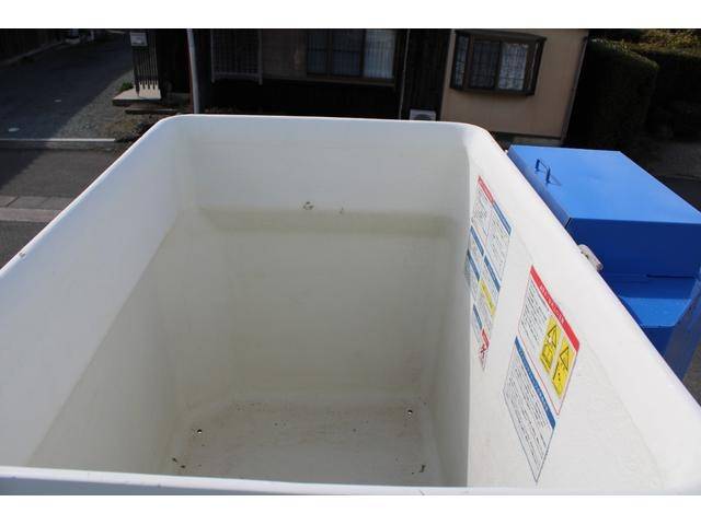 いすゞエルフ高所作業車小型（2t・3t）[写真25]