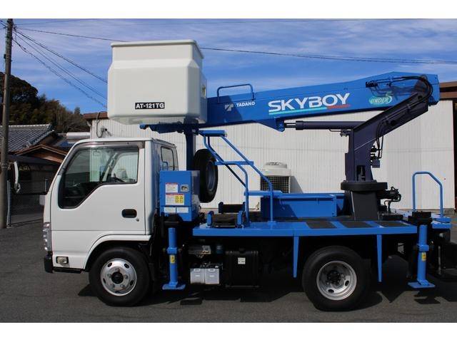 いすゞエルフ高所作業車小型（2t・3t）[写真06]