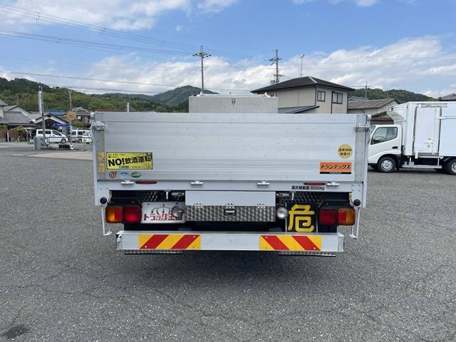 日野レンジャーアルミブロック増トン（6t・8t）[写真10]