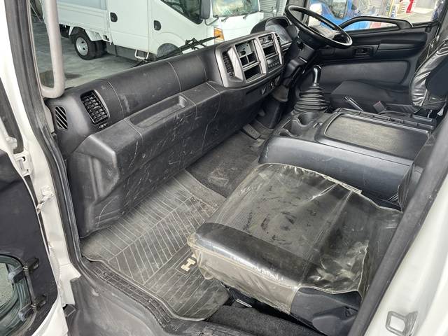 日野レンジャーアルミブロック増トン（6t・8t）[写真29]