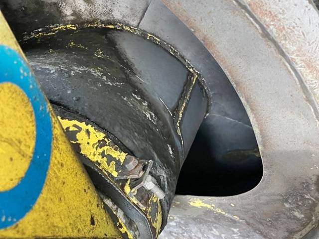 日野デュトロミキサー車（コンクリートミキサー）小型（2t・3t）[写真11]