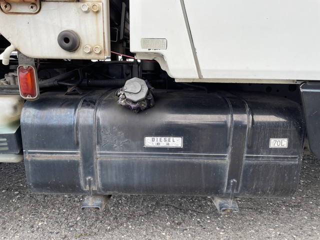 三菱ふそうキャンターガッツダブルキャブ（Wキャブ）小型（2t・3t）[写真15]