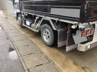 いすゞエルフ平ボディ小型（2t・3t）[写真12]