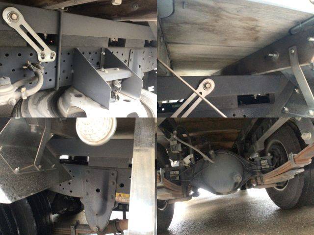 いすゞエルフ平ボディ小型（2t・3t）[写真18]