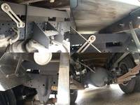 いすゞエルフ平ボディ小型（2t・3t）[写真18]