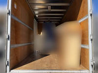 いすゞエルフアルミバン小型（2t・3t）[写真11]