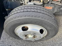 いすゞエルフアルミバン小型（2t・3t）[写真17]