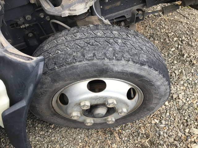 マツダタイタン幌ウイング小型（2t・3t）[写真17]