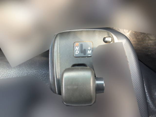 マツダタイタン幌ウイング小型（2t・3t）[写真31]